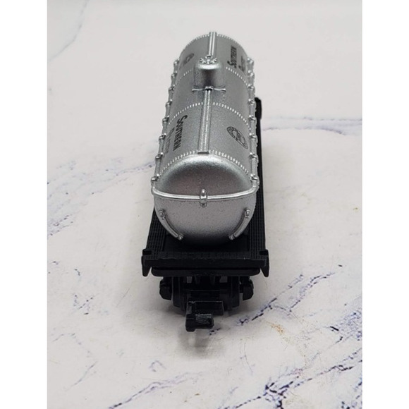 N Scale Speed Silver one dome Oil Tanker Car Southern Pacific SP 97732 - Picture 2 of 7